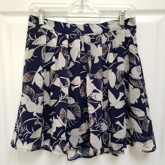 Old Navy Blue Bird Print Pleated Elastic Waist Lined Mini Skirt - Picture 1 of 6